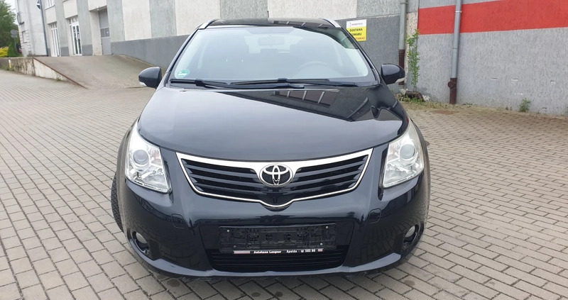 Toyota Avensis cena 23999 przebieg: 269989, rok produkcji 2009 z Elbląg małe 781